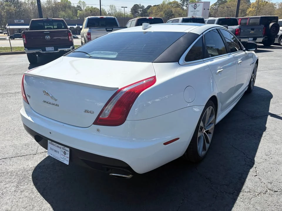 2017 Jaguar X351 XJ - Image 4 of 20