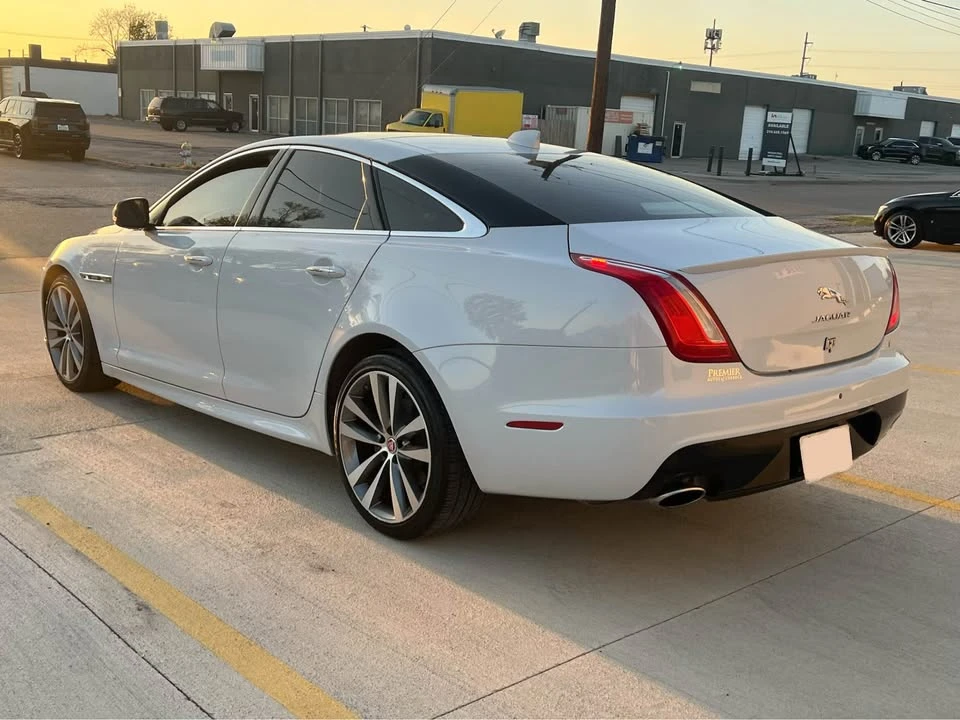 2017 Jaguar X351 XJ - Image 7 of 20
