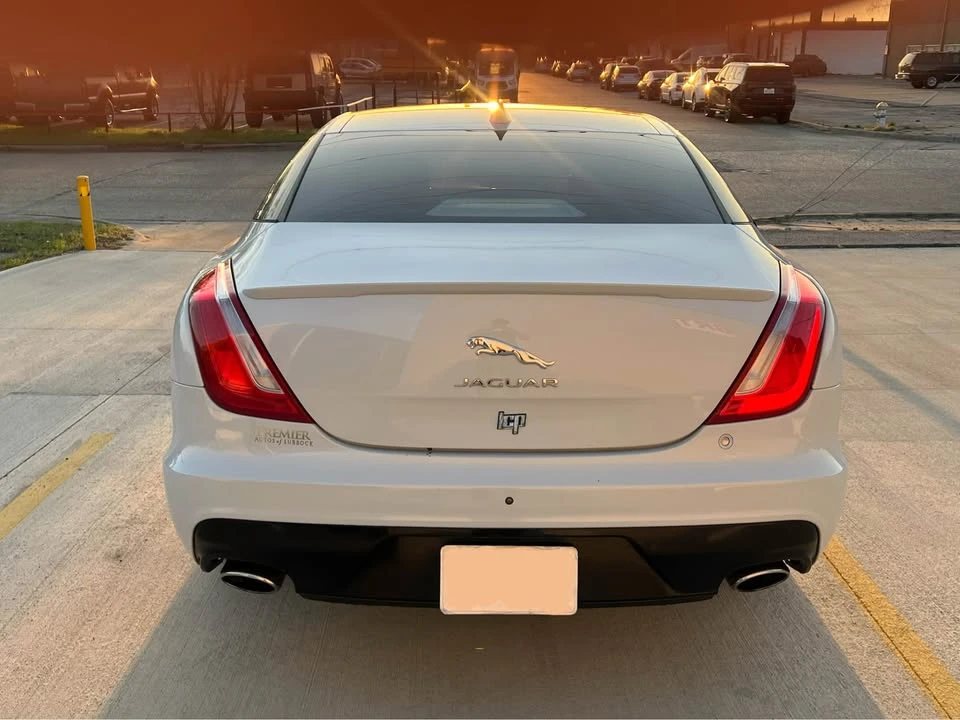 2017 Jaguar X351 XJ - Image 8 of 20