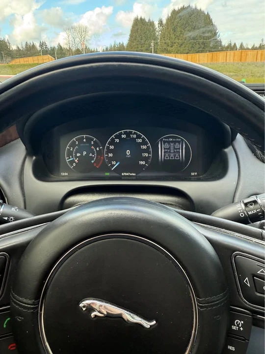 2017 Jaguar X351 XJ - Image 10 of 12