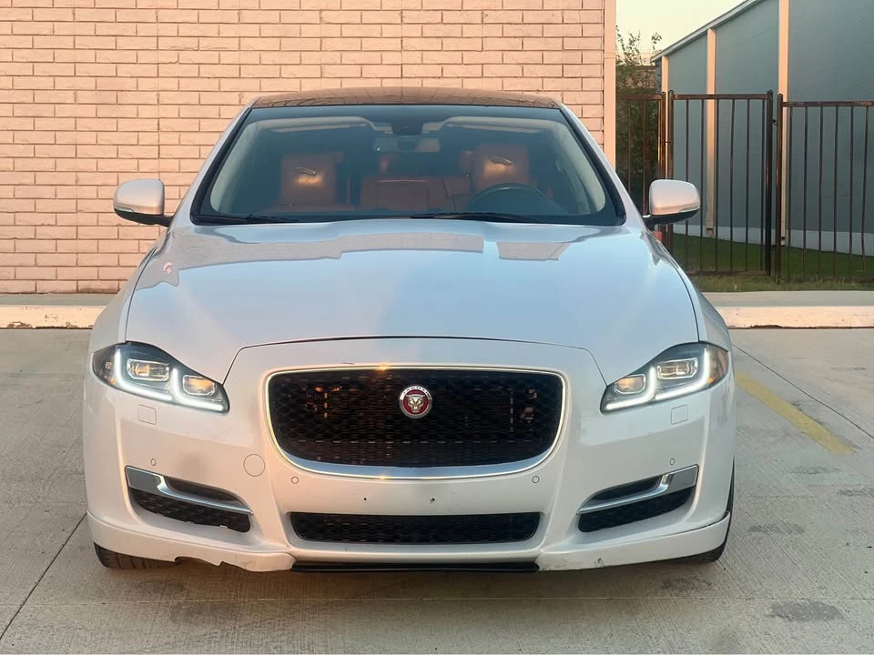 2017 Jaguar X351 XJR - Image 3 of 16
