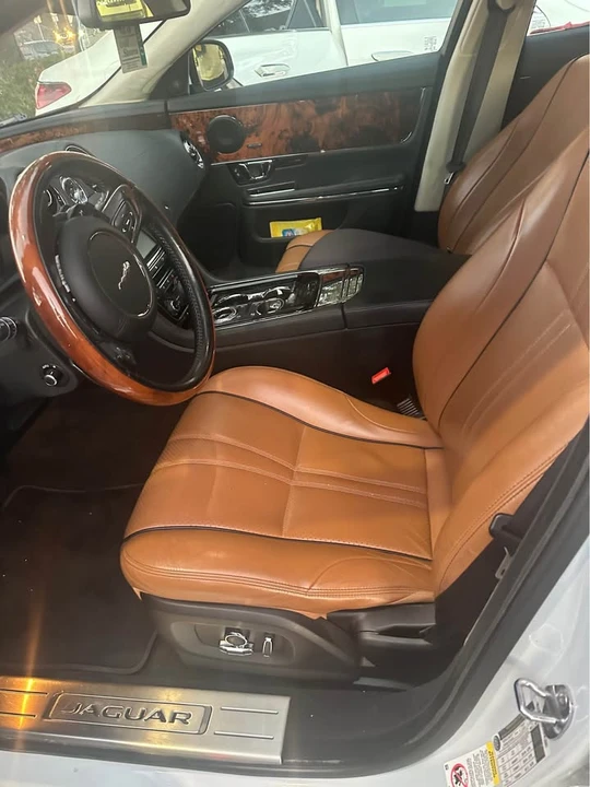 2017 Jaguar X351 XJ - Image 2 of 2