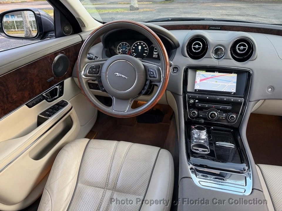 2017 Jaguar X351 XJ - Image 11 of 12