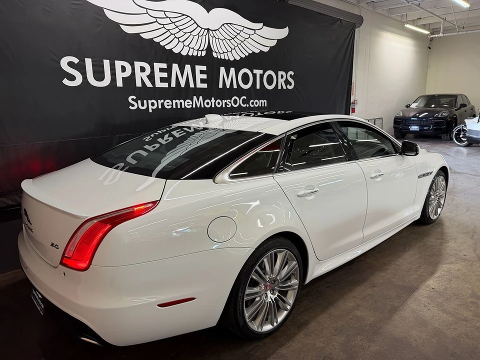 2017 Jaguar X351 XJ - Image 4 of 12