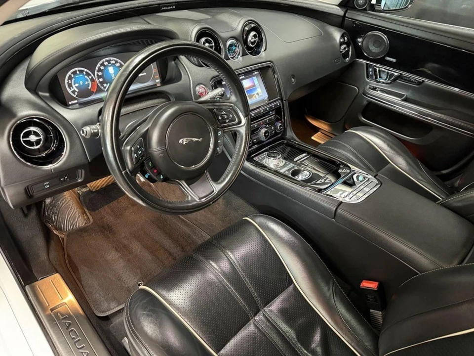 2017 Jaguar X351 XJ - Image 17 of 21