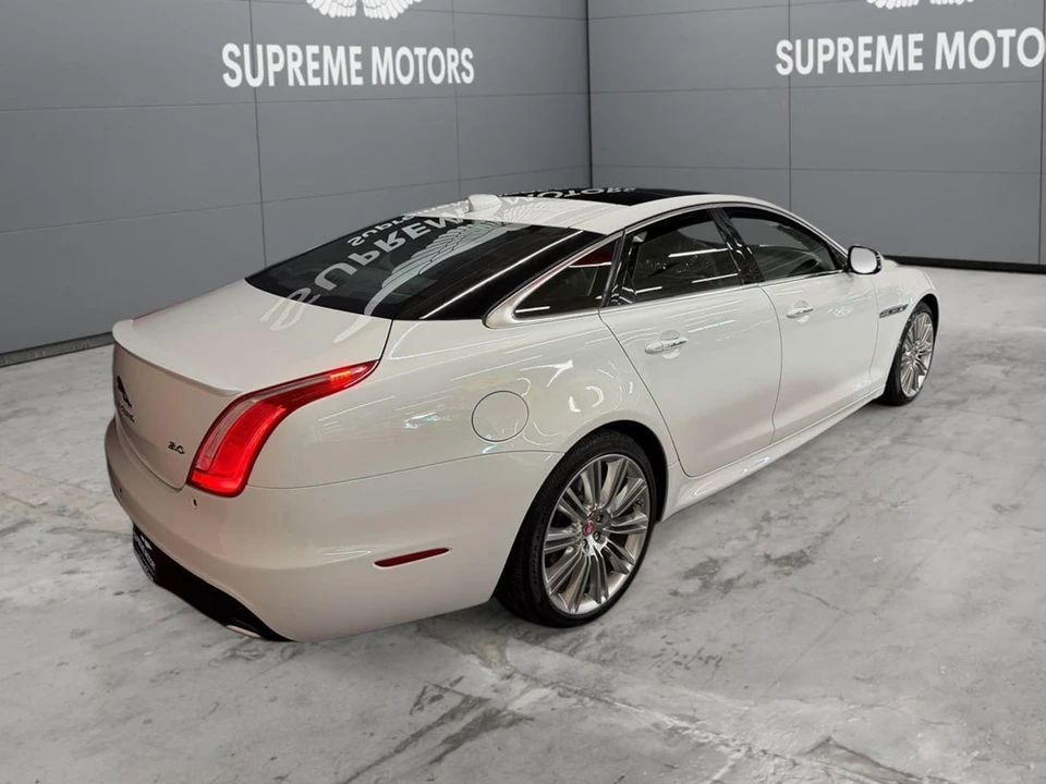 2017 Jaguar X351 XJ - Image 4 of 21