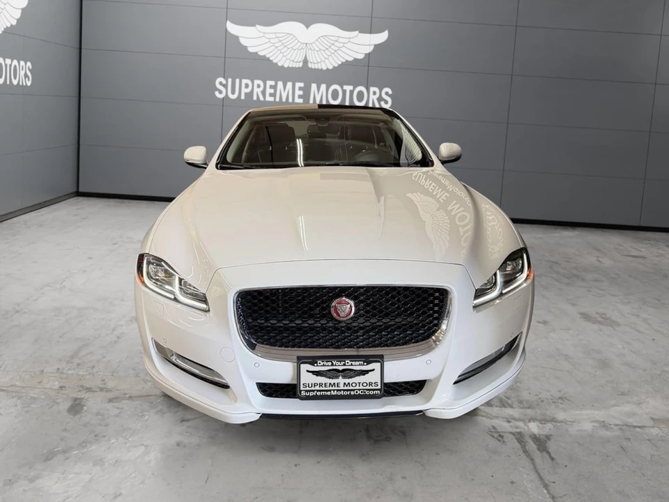 2017 Jaguar X351 XJ - Image 9 of 21