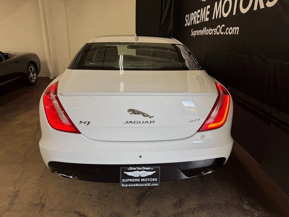 2017 Jaguar X351 XJ - Image 10 of 12