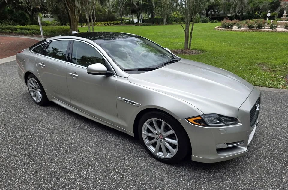 2017 Jaguar X351 XJ - Image 6 of 20