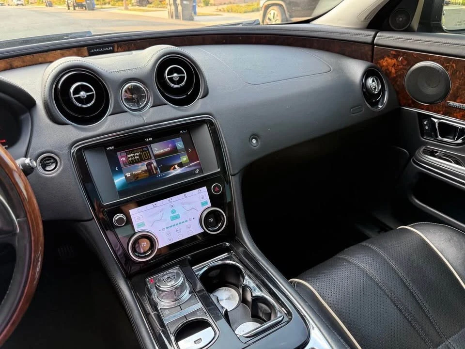 2017 Jaguar X351 XJ - Image 13 of 16