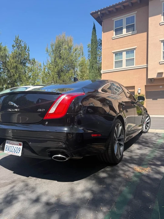 2017 Jaguar X351 XJ - Image 3 of 9