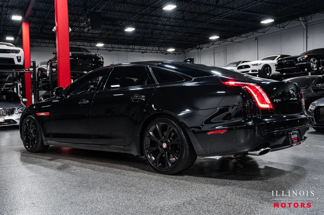 2017 Jaguar X351 XJ - Image 3 of 21