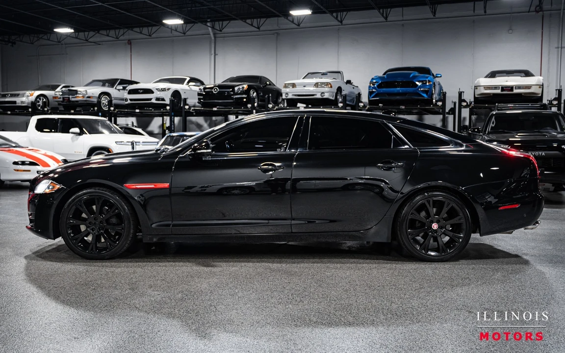 2017 Jaguar X351 XJ - Image 2 of 21