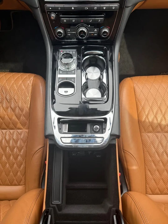 2017 Jaguar X351 XJ - Image 20 of 20