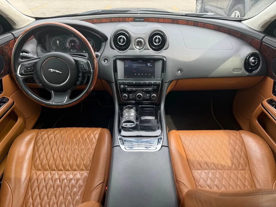 2017 Jaguar X351 XJ - Image 5 of 20