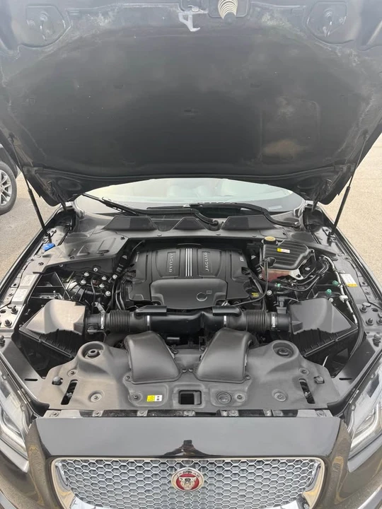 2017 Jaguar X351 XJ - Image 11 of 20