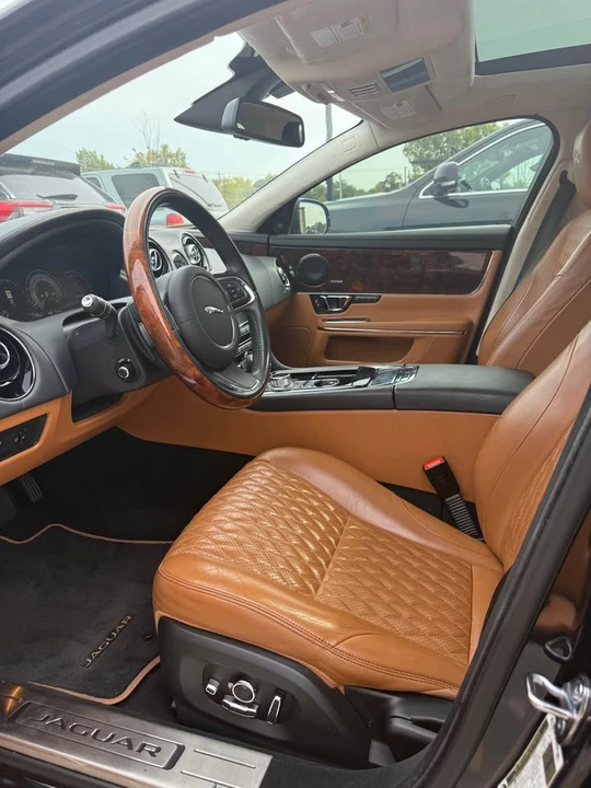 2017 Jaguar X351 XJ - Image 12 of 20