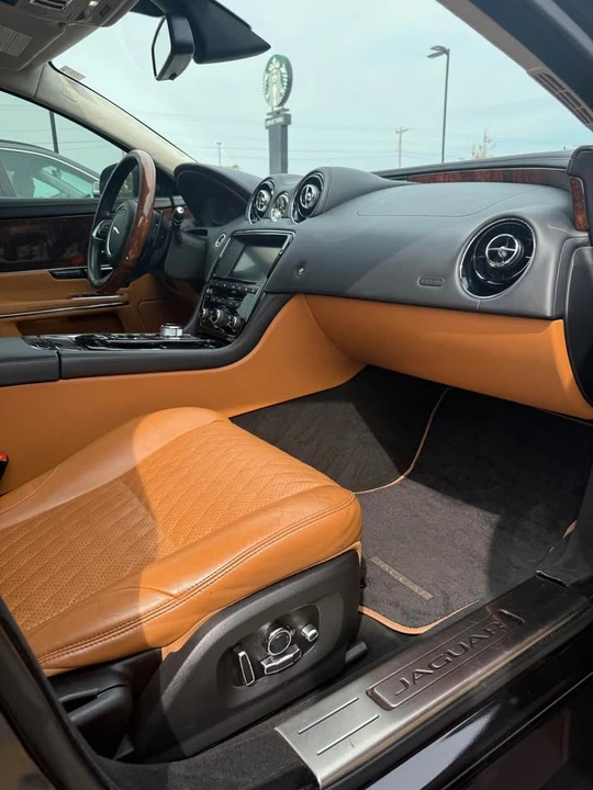 2017 Jaguar X351 XJ - Image 7 of 20