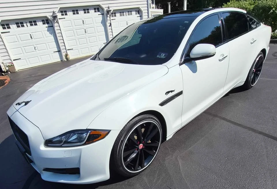 2017 Jaguar X351 XJ - Image 2 of 20
