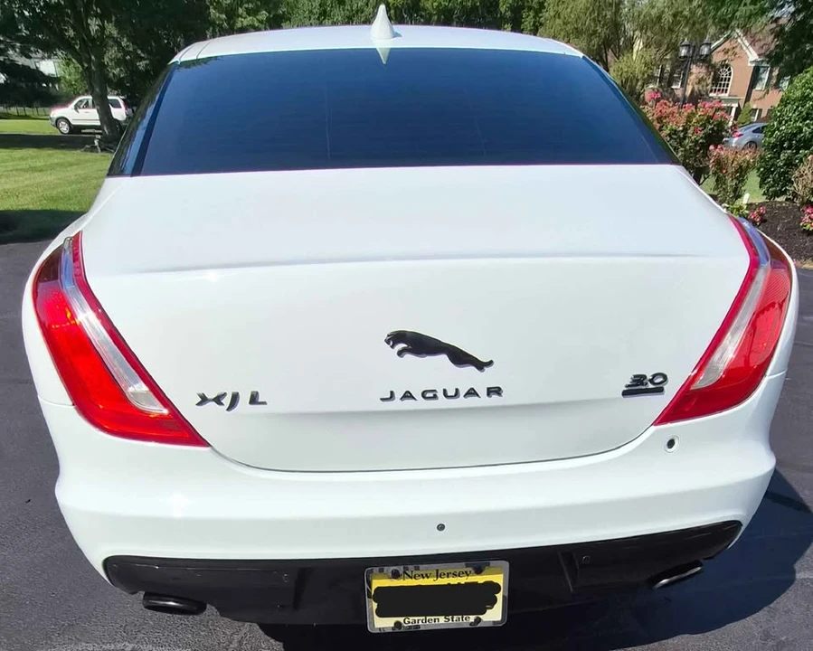 2017 Jaguar X351 XJ - Image 8 of 20