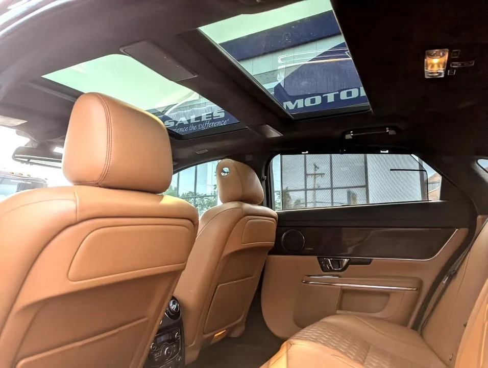2017 Jaguar X351 XJ - Image 19 of 21