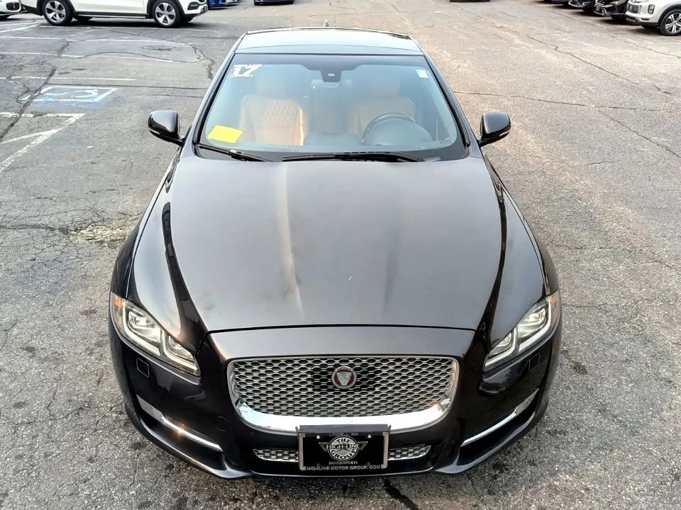 2017 Jaguar X351 XJ - Image 4 of 21