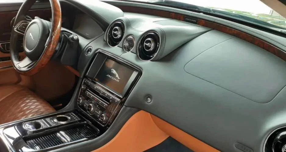 2017 Jaguar X351 XJ - Image 11 of 20