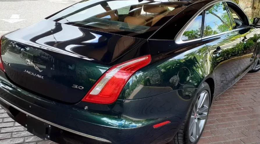2017 Jaguar X351 XJ - Image 4 of 20