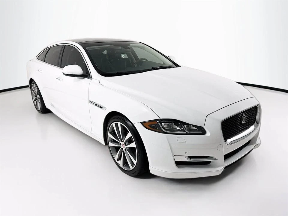 2017 Jaguar X351 XJR - Image 3 of 20