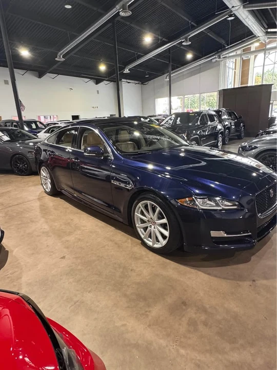 2017 Jaguar X351 XJR - Image 3 of 10