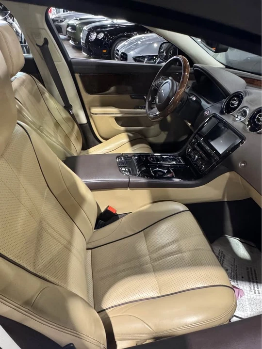 2017 Jaguar X351 XJR - Image 5 of 10