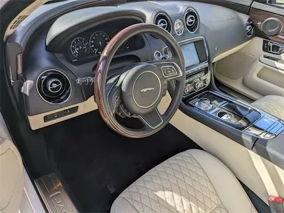2017 Jaguar X351 XJ - Image 5 of 13