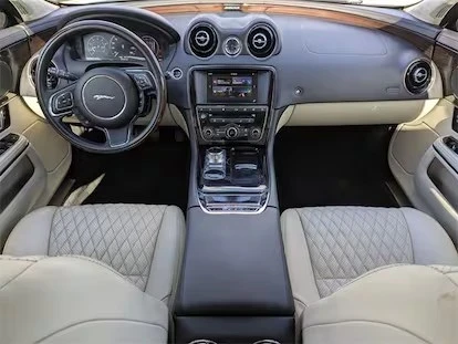 2017 Jaguar X351 XJ - Image 9 of 13