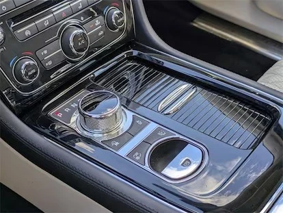 2017 Jaguar X351 XJ - Image 8 of 13