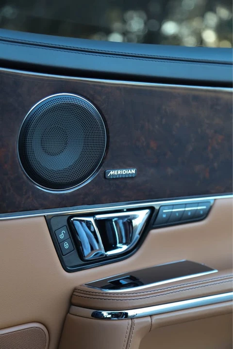2017 Jaguar X351 XJ - Image 17 of 19