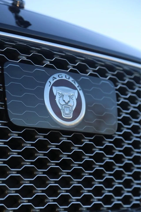 2017 Jaguar X351 XJ - Image 11 of 19