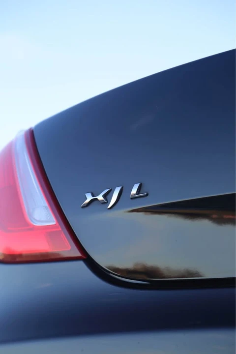 2017 Jaguar X351 XJ - Image 5 of 19