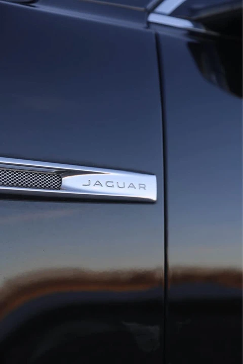 2017 Jaguar X351 XJ - Image 6 of 19