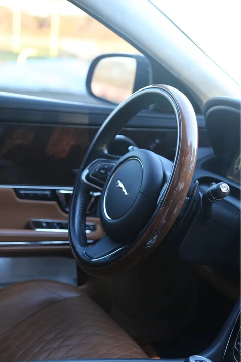 2017 Jaguar X351 XJ - Image 15 of 19