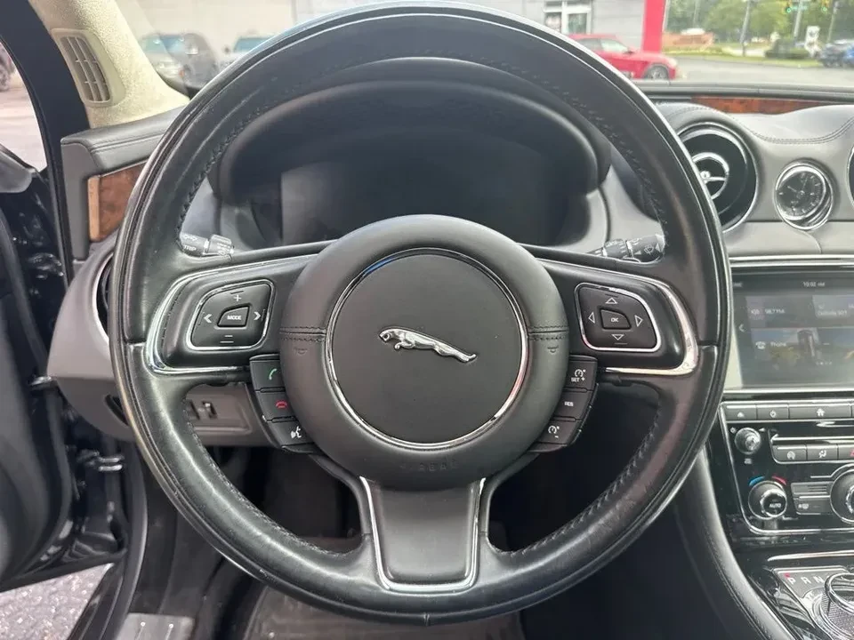 2017 Jaguar X351 XJ - Image 12 of 20