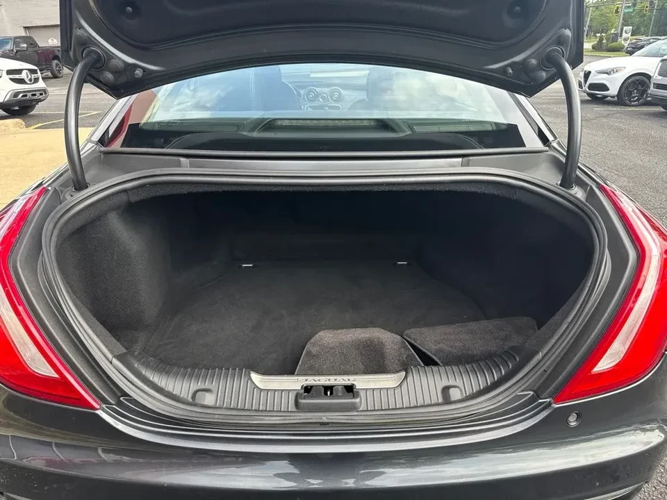 2017 Jaguar X351 XJ - Image 20 of 20