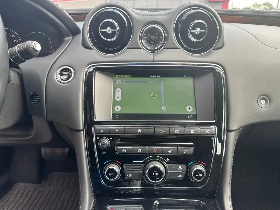2017 Jaguar X351 XJ - Image 13 of 20