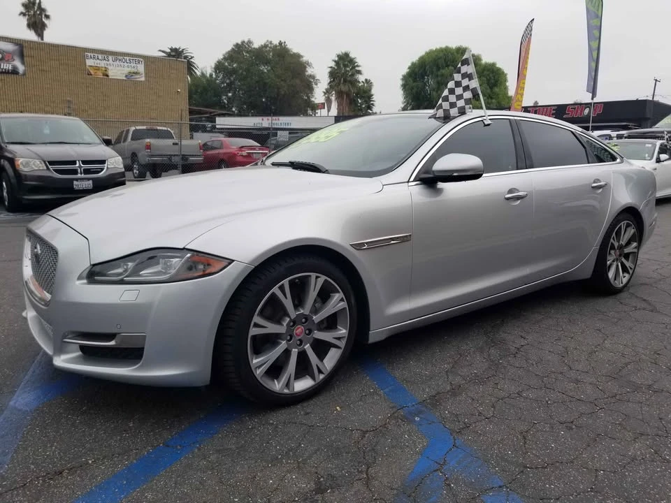 2017 Jaguar X351 XJ - Image 2 of 9