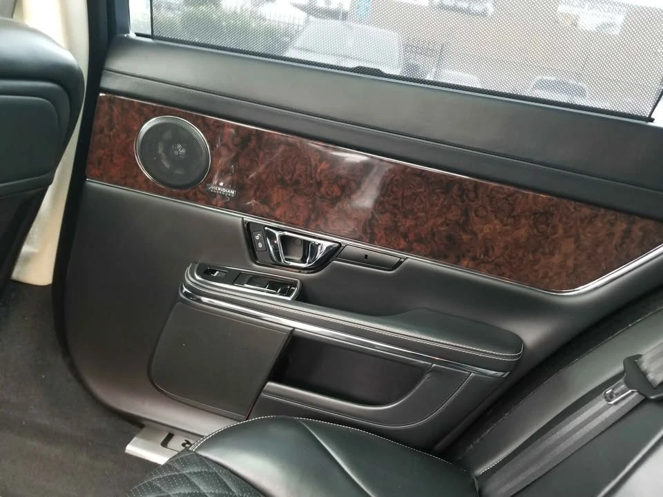 2017 Jaguar X351 XJ - Image 7 of 9