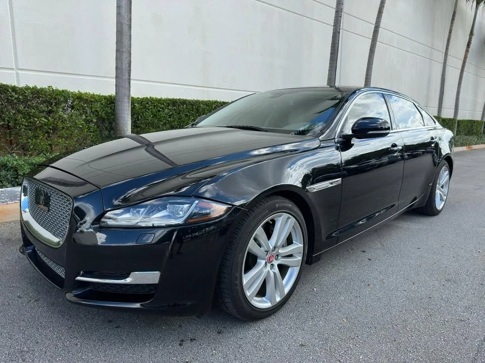 2017 Jaguar X351 XJ - Image 3 of 20