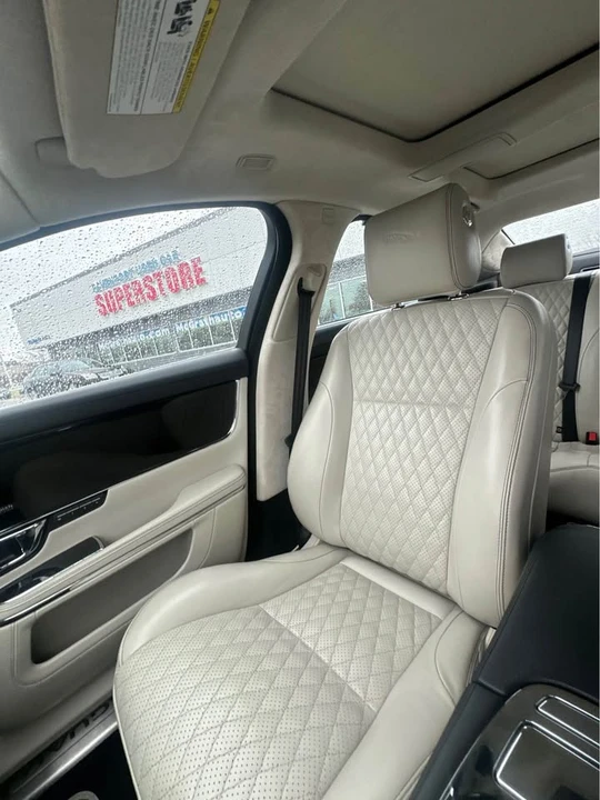 2017 Jaguar X351 XJ - Image 7 of 9