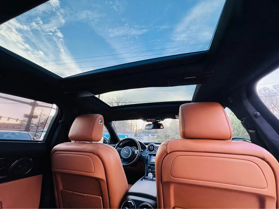 2017 Jaguar X351 XJ - Image 14 of 19