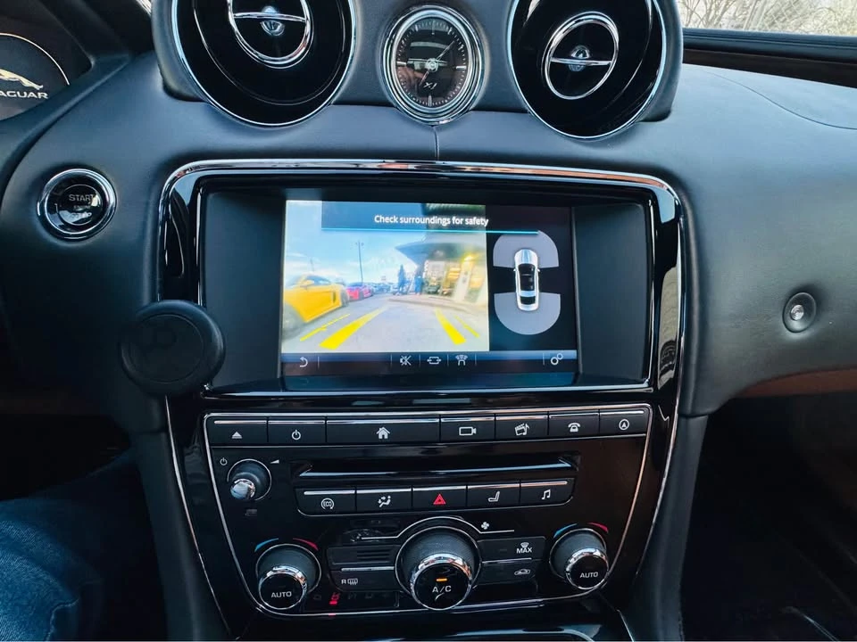 2017 Jaguar X351 XJ - Image 16 of 19