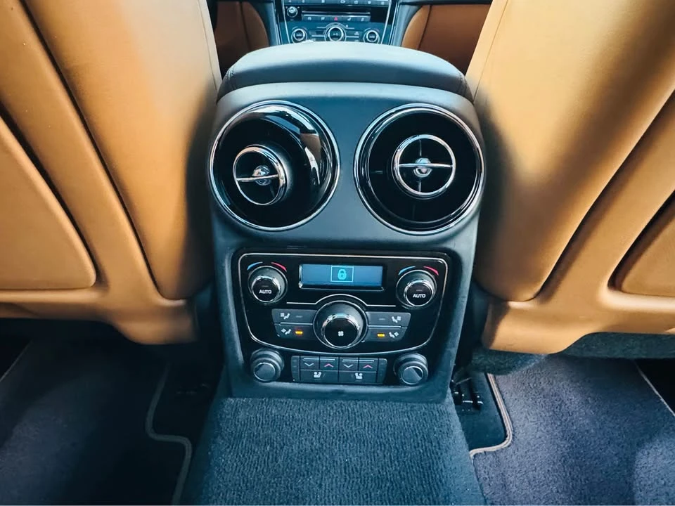 2017 Jaguar X351 XJ - Image 15 of 19