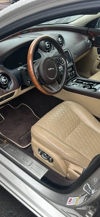 2017 Jaguar X351 XJ - Image 6 of 8